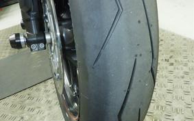 TRIUMPH STREET TRIPLE RS 2021