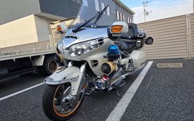 HONDA GL1800 GOLDWING  2002 SC47