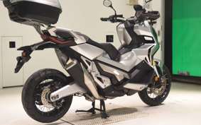 HONDA X-ADV 750 2017 RC95