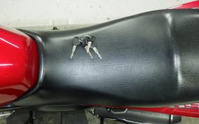 SUZUKI GSR250