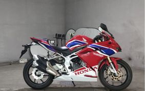 HONDA CBR250RR MC51