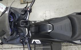 YAMAHA T-MAX 560 T 2021 SJ19J