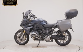 BMW R1250RS 2021
