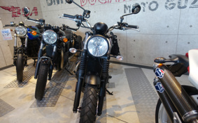 TRIUMPH ストリートスクランブ 1988 DAD78G