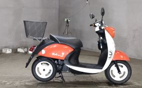 YAMAHA E- VINO  SY11J