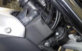 SUZUKI GSR250