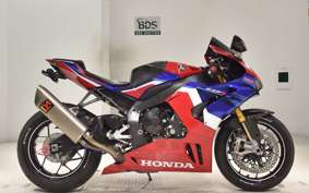 HONDA CBR1000RR RSP 2021 SC82