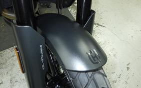 HUSQVARNA ENDURO 701 2019