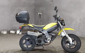 SUZUKI STREET MAGIC CF12A