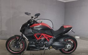 DUCATI DIAVEL CARBON 2011 G100AB
