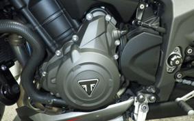 TRIUMPH STREET TRIPLE RS 2021