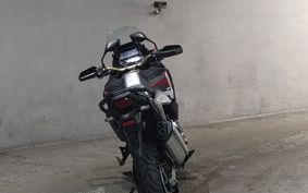 HONDA CRF1100L AFRICA TWIN 2026 SD15