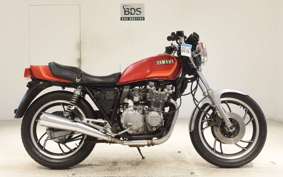 YAMAHA XJ550