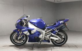 YAMAHA YZF-R1 2000 RN04