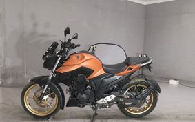 YAMAHA FZS25 RG69