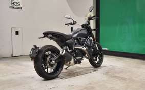 DUCATI SCRAMBLER ICON 2025