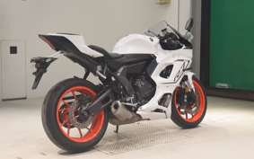 YAMAHA YZF-R7 2023 RM39J