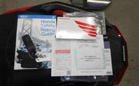 HONDA ADV160
