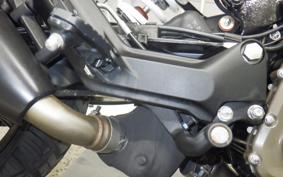 HUSQVARNA SVARTPILEN 250