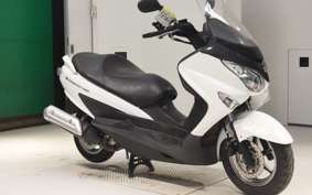 SUZUKI SKYWAVE 200 (Burgman 200) 2009 CH41A