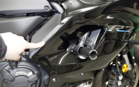 YAMAHA YZF-R7 2024 RM39J