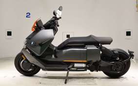 BMW CE04 2018