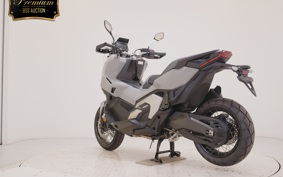 HONDA X-ADV 750 2026 RH21