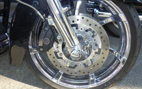 HARLEY FLHXSE 1800CVO 2012