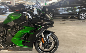 KAWASAKI NINJA H2 SX SE 2022 ZXT02P