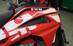 OTHER +SWM SM125R 2011