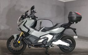 HONDA X-ADV 750 2025 RH21