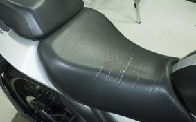 SUZUKI ｼﾞｸｻｰ250 ED22B