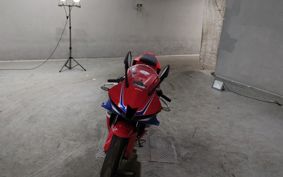 HONDA CBR600RR 2024 PC40
