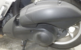 YAMAHA N-MAX 2022 SE86J