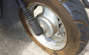 YAMAHA JOG POCHE SA08J