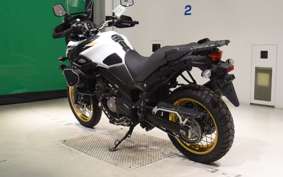 SUZUKI DL650 ( V-Strom 650 ) XTA 2022 C733A