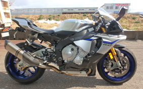 YAMAHA YZF-R1 M 2023 RN40