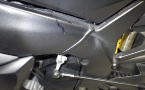 YAMAHA YZF-R1 2002