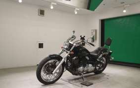 YAMAHA DRAGSTAR 400 1997 4TR