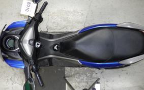 YAMAHA N-MAX 2022 SED6J