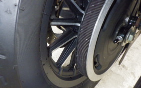 HARLEY XL883N 2013
