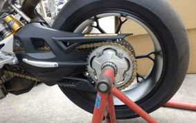 MV AGUSTA F4-RR 2013