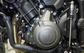 TRIUMPH TRIDENT 660 2026