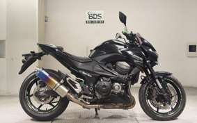 KAWASAKI Z800 2013