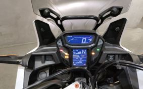 HONDA CRF1000L AFRICA TWIN SD04