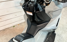 HONDA X-ADV 750 2025 RH21