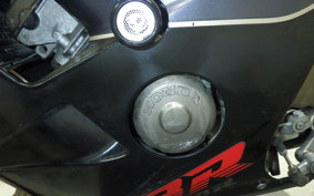 HONDA CBR250R GEN 2 MC19