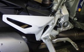 DUCATI STREETFIGHTER V2 2023