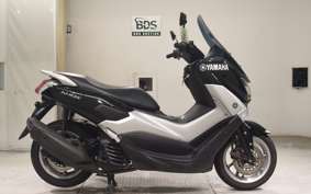 YAMAHA N-MAX 2022 SE86J
