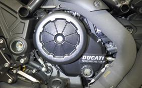 DUCATI DIAVEL Carbon 2017